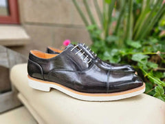 Cap Toe Oxford in Lightweight Sole