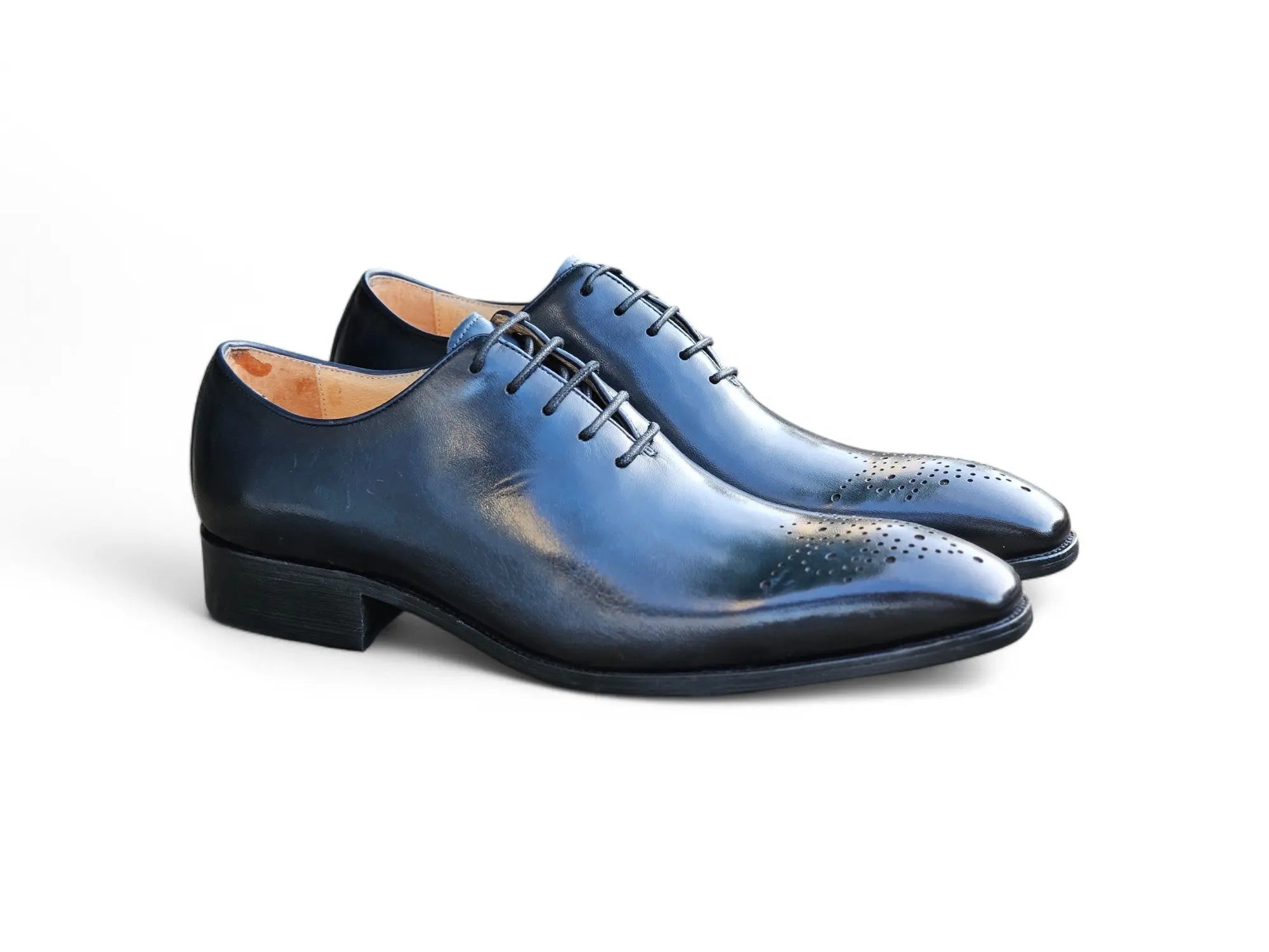 Hand Burnished Wholecut Calf Oxford Carrucci