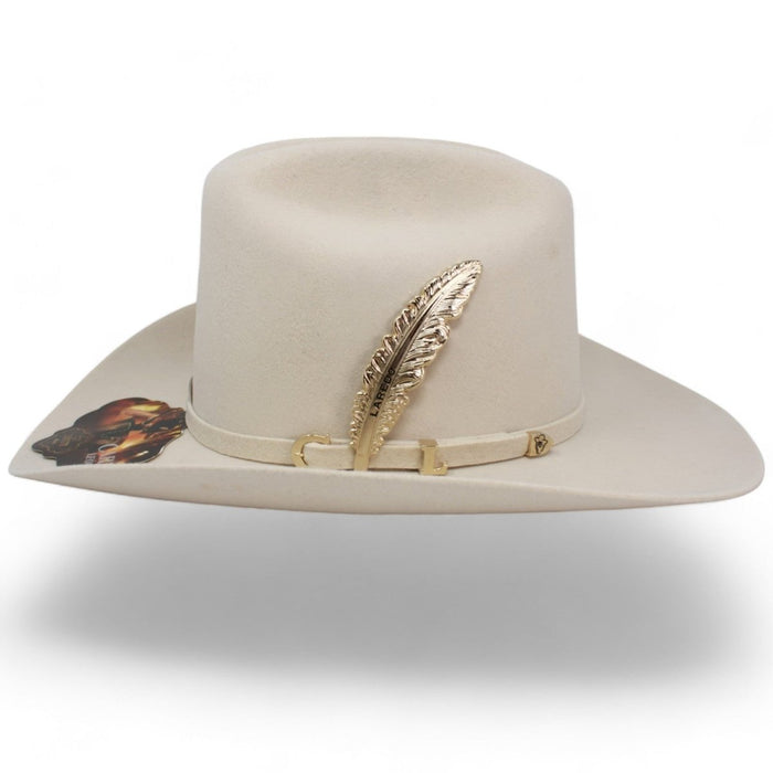 Texana Carin Leon Oficial Color Hueso con Pluma de Plata